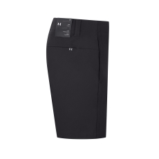 Black (001)